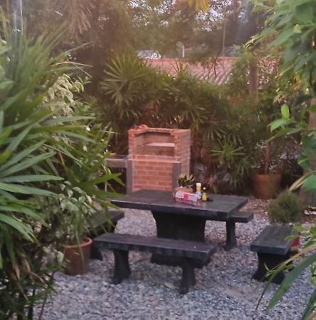 Daisy'S 2 Bedroom Family Home For Up To 5 Guests With Garden & Bbq Koh Samet Luaran gambar