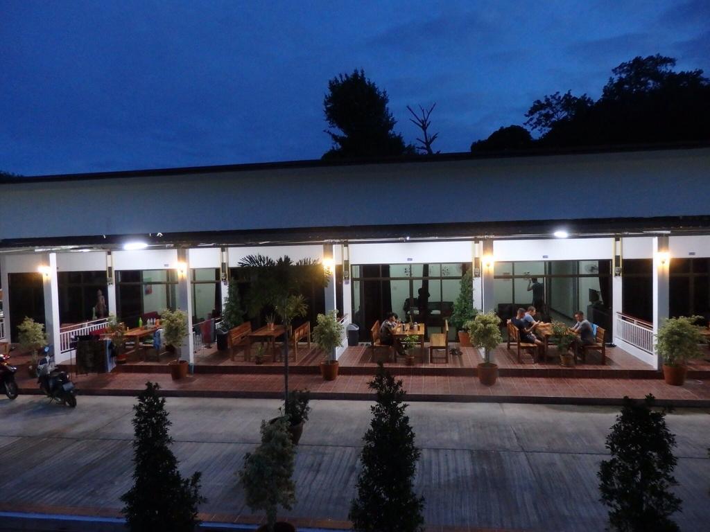 Daisy'S 2 Bedroom Family Home For Up To 5 Guests With Garden & Bbq Koh Samet Luaran gambar
