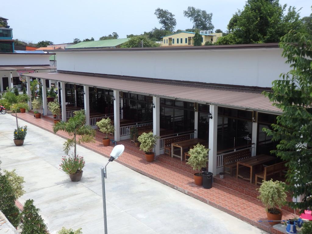 Daisy'S 2 Bedroom Family Home For Up To 5 Guests With Garden & Bbq Koh Samet Bilik gambar